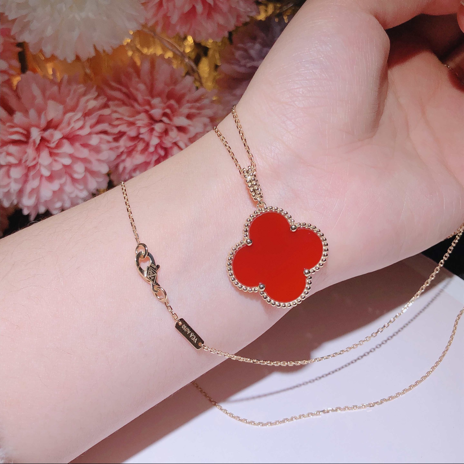 Magic Alhambra long necklace, 1 motif