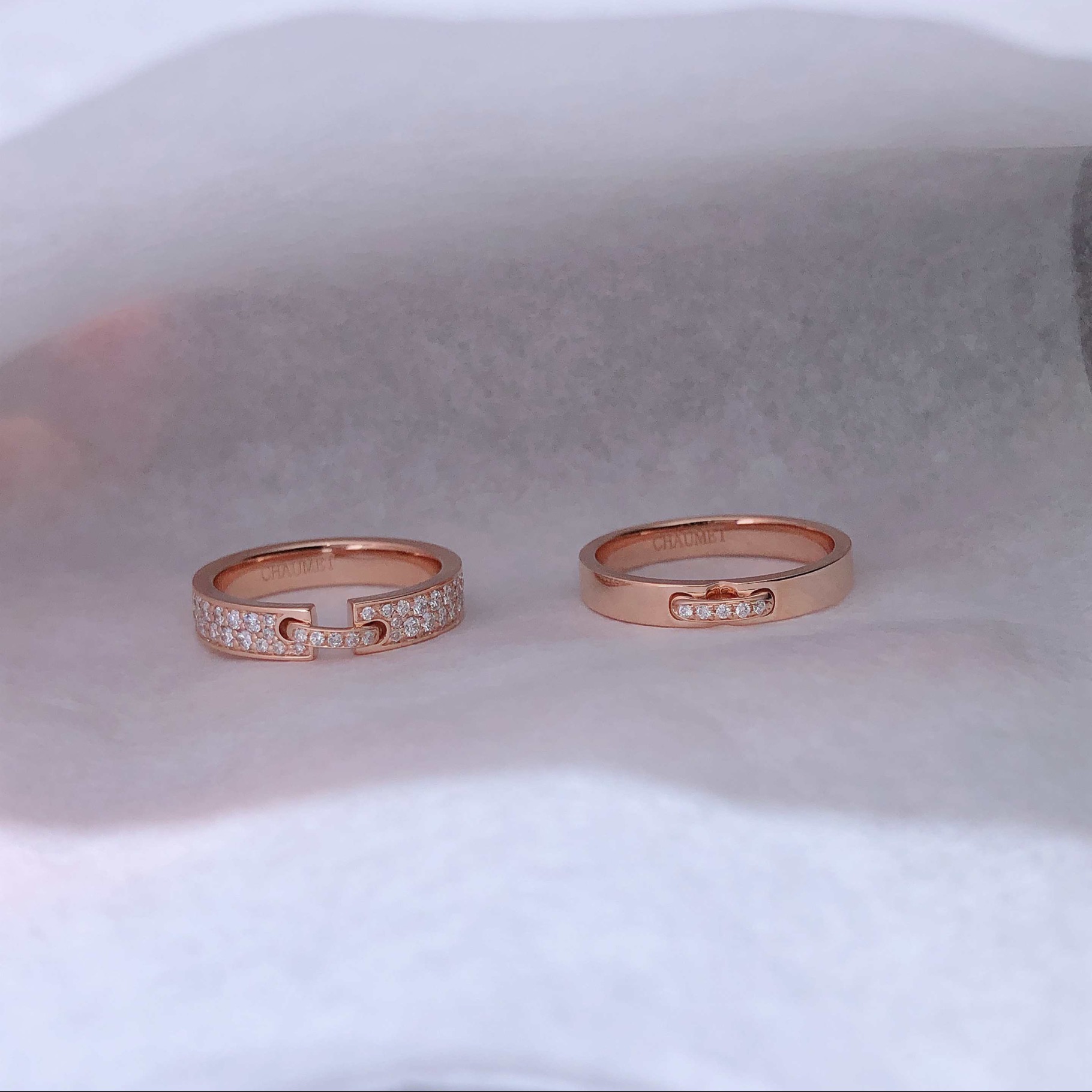 Chaumet Rings 对戒 18k金镶嵌天然钻石 喜欢的来订。