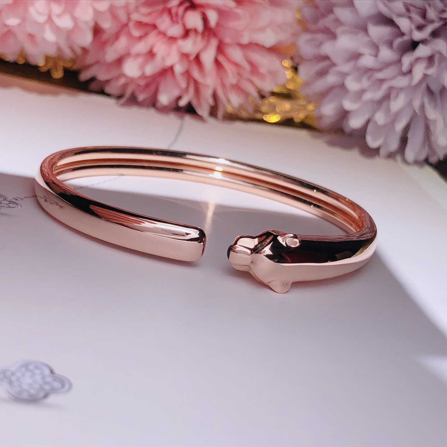 Bracelet 光金豹子手镯 18k金 喜欢的来订。