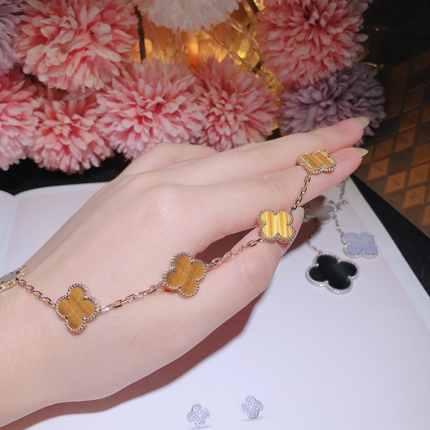 Van Cleef & Arpels Vintage Alhambra Bracelet 5 Motifs
