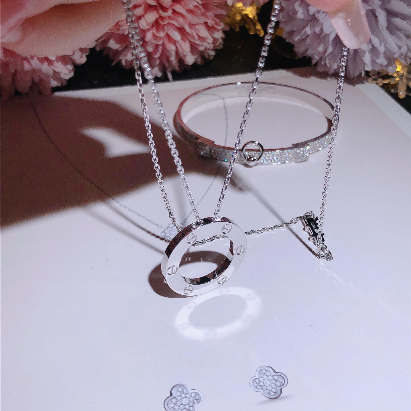 Love Necklace 18K Gold