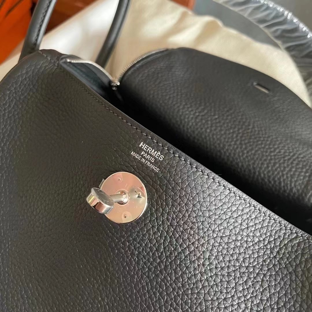 Tower Hamlets, London UK Britain HM LD Mini 26cm CK89黑色 taurillon Clemence leather