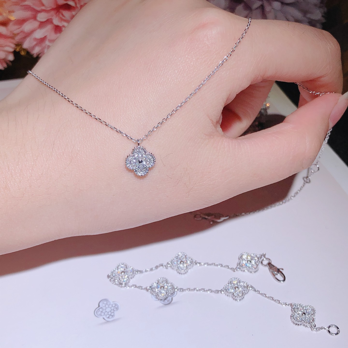 Van Cleef & Arpels Alhambra Bracelet 5 Motifs and Necklace Diamond