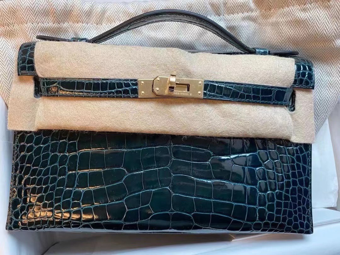 HM Crocodile Leather 9D Amber, 6Q Emerald, 8L Beton, 7Q Blue Mykonos, 95 Braise, J5 Rose Sheheraradez , W0 Vert Bosphore, 89 Noir, 67 Vert Fonce, M3 Blue Encre