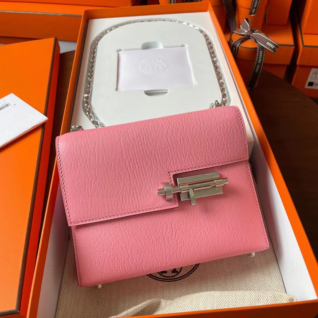 现货VR mini 17cm Chèvre 山羊皮 1Q奶昔粉 银扣
