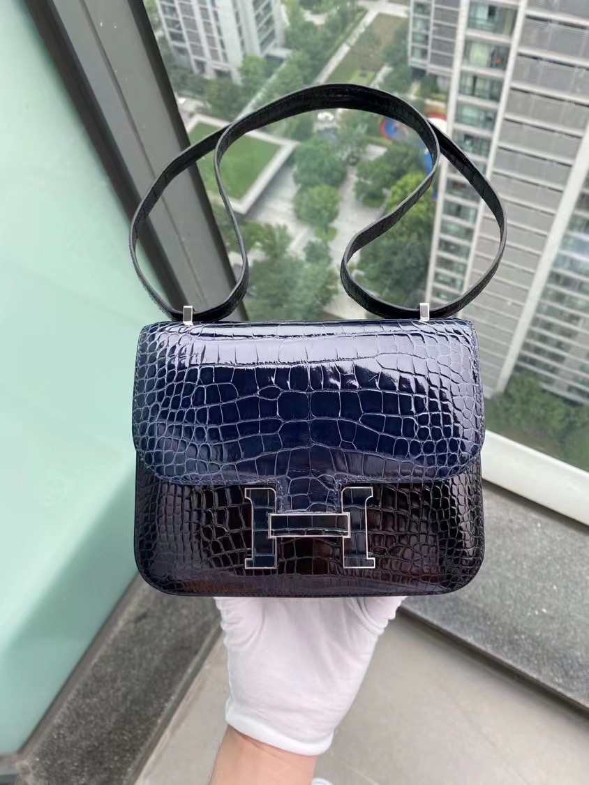 Kuwait HM Constance 18cm 蓝色与黑色的碰撞 CK8X Bleu Baltique 波罗的海蓝 /89 Noir 黑色 /V0 vert rousseau 卢梭绿