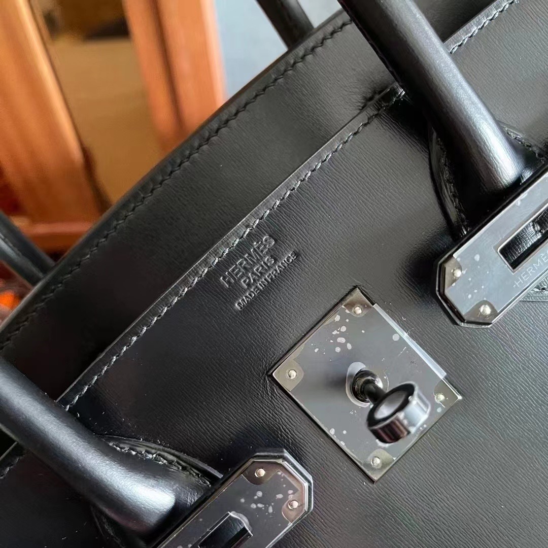Hong Kong HM BK 30cm So Black