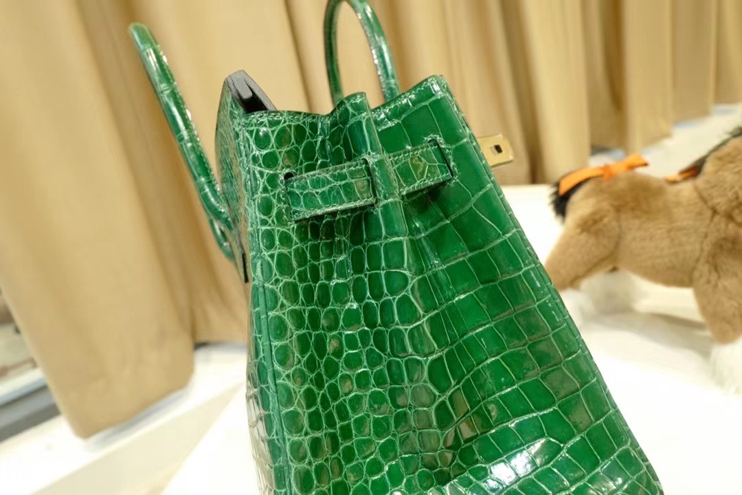 VIP一级品： BK 30cm Porosus 倒V  6Q 翡翠绿/金扣 手工缝制 臻品鉴赏