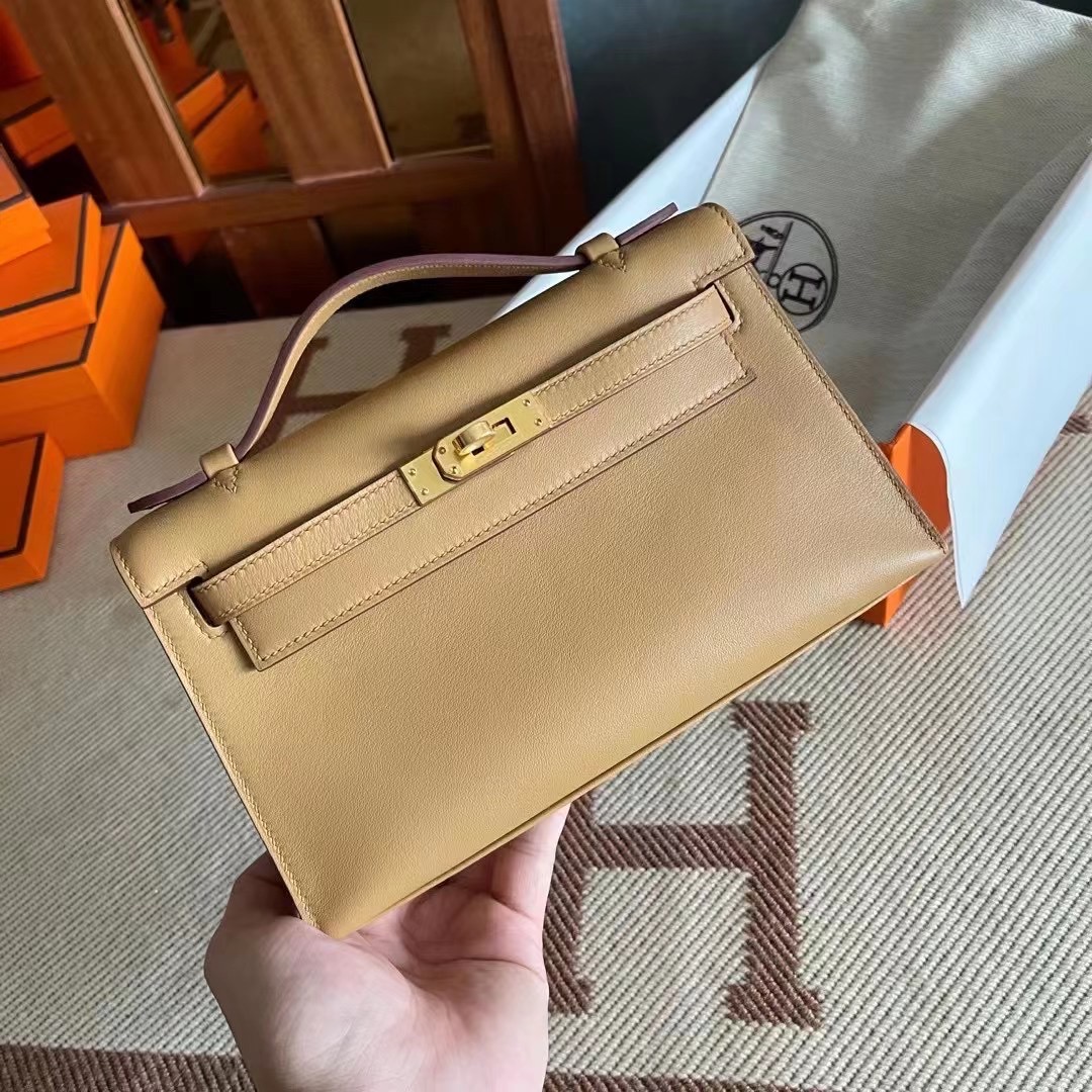 KL pochette swift 4B biscuit 饼干色  金
