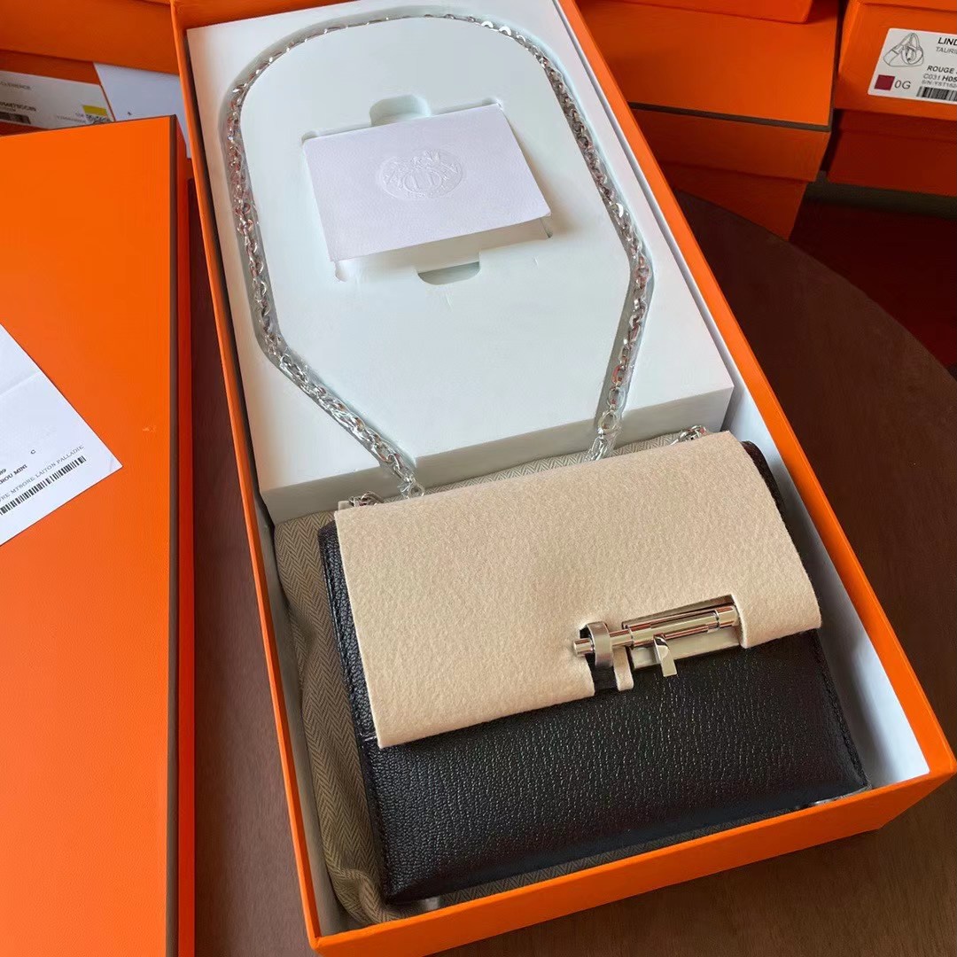 Viet Nam Ha Noi HM 现货VR mini 17cm Chèvre 山羊皮 89黑色 银扣