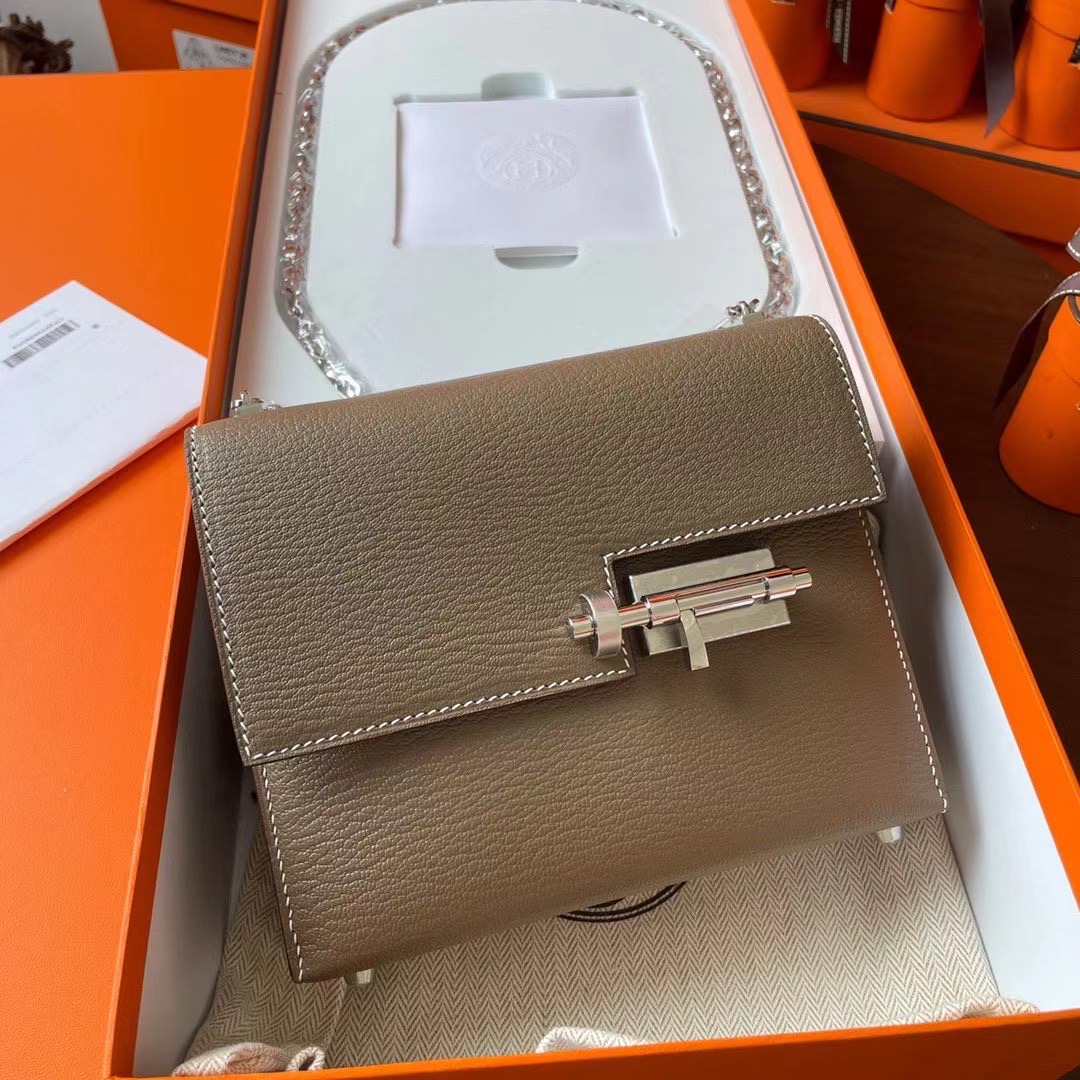 Kuwait hm 现货VR mini 17cm Chèvre 山羊皮 18 etouoe 大象灰银扣