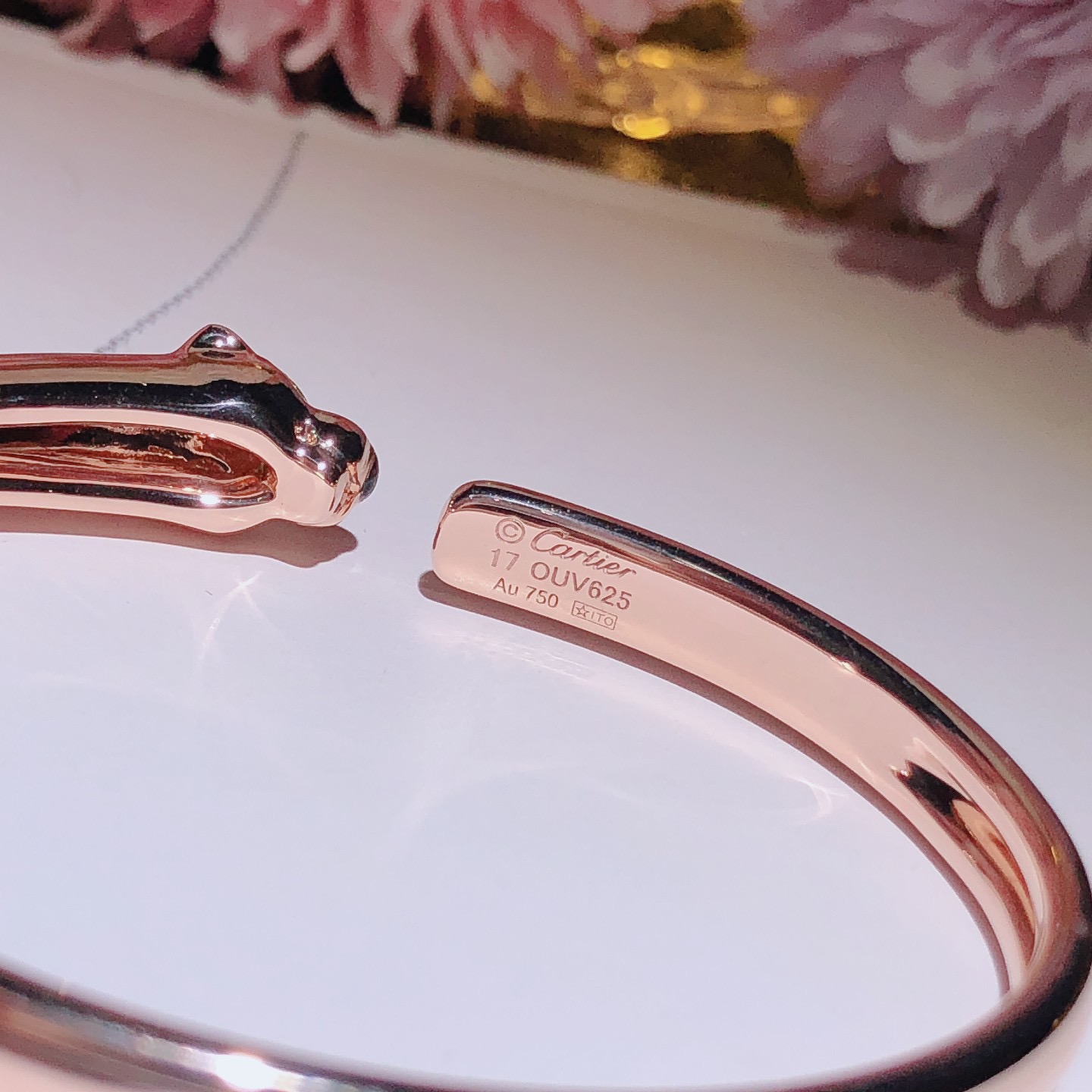 Bracelet 光金豹子手镯 18k金 喜欢的来订。