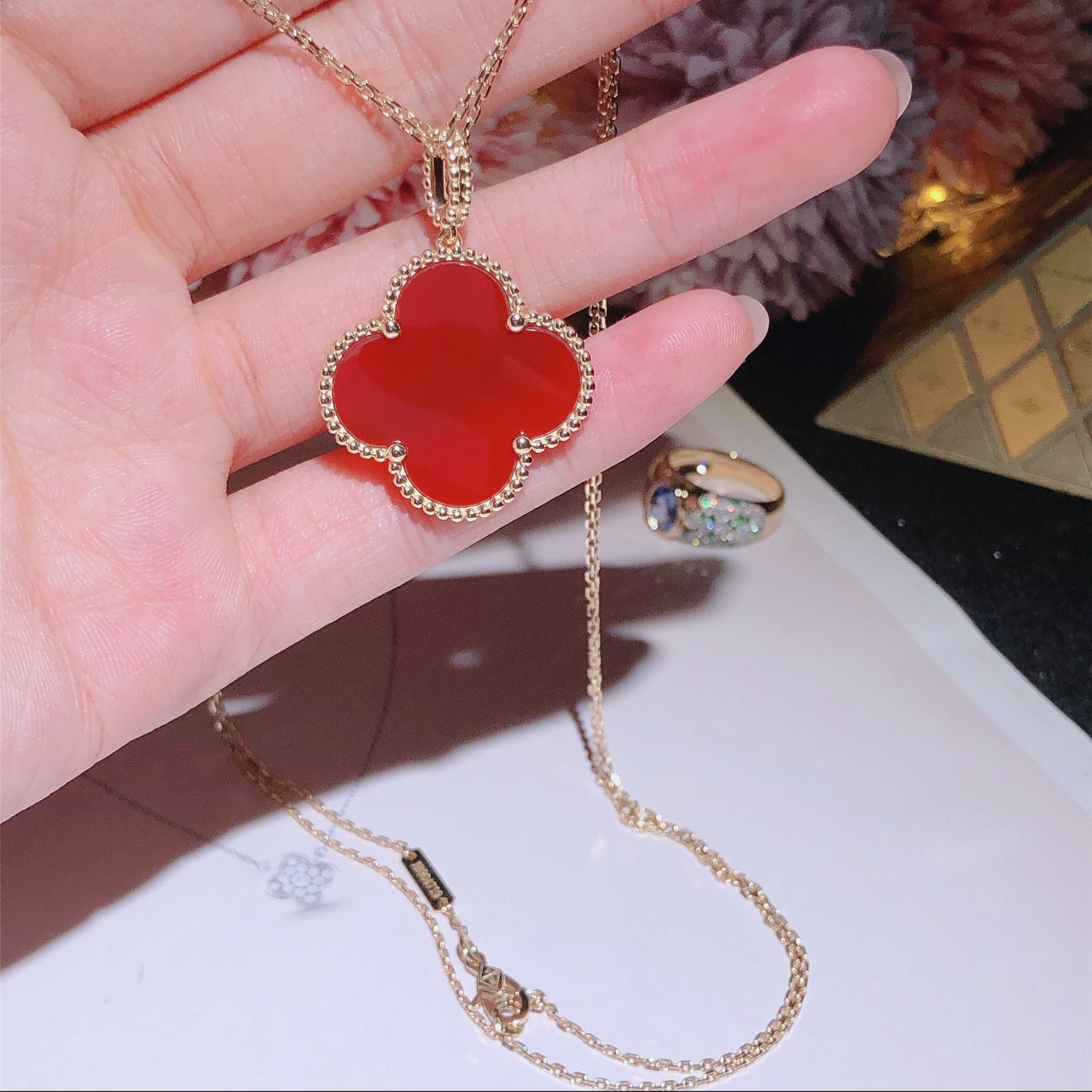 Magic Alhambra long necklace, 1 motif