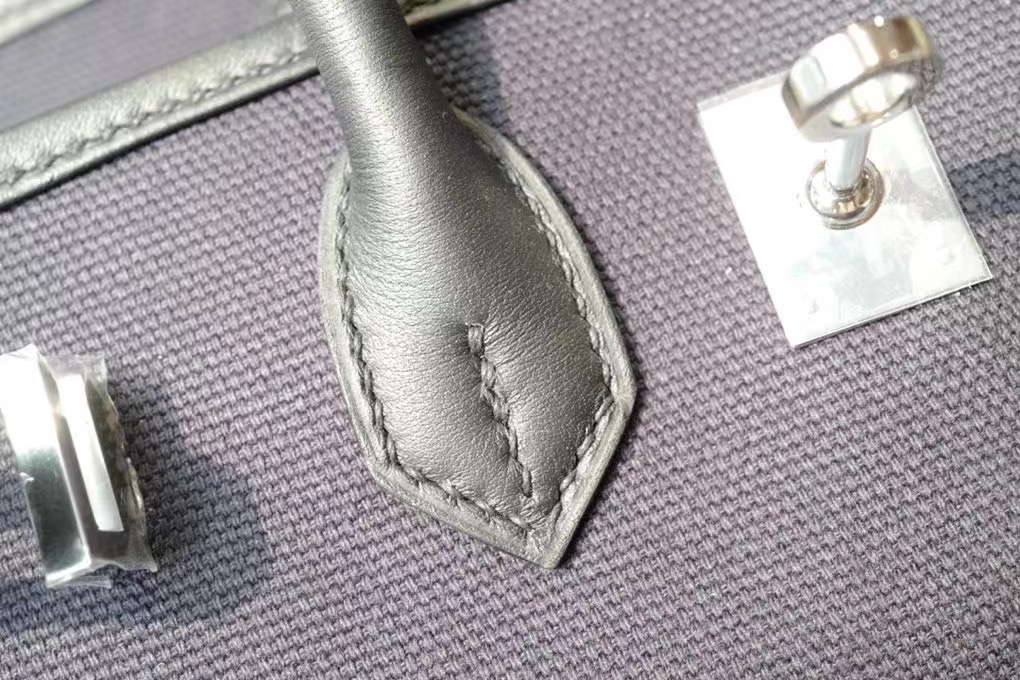 VIP一级品 BK 25cm cargo 布包 黑色/银扣 手工缝制