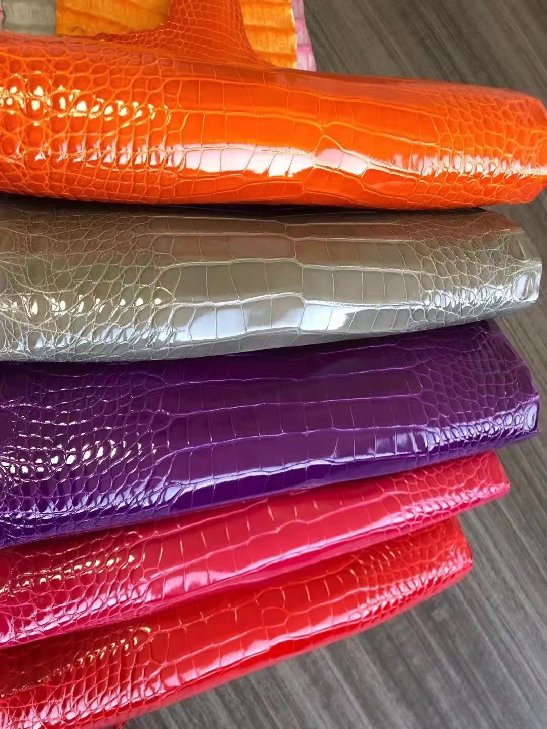 HM Crocodile Leather