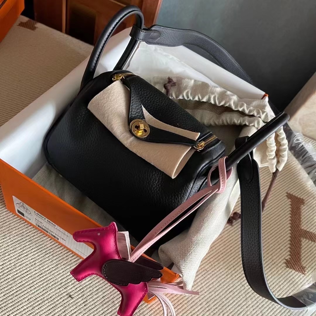 Tower Hamlets, London UK Britain HM LD Mini 19尺寸 CK89黑色 taurillon Clemence leather