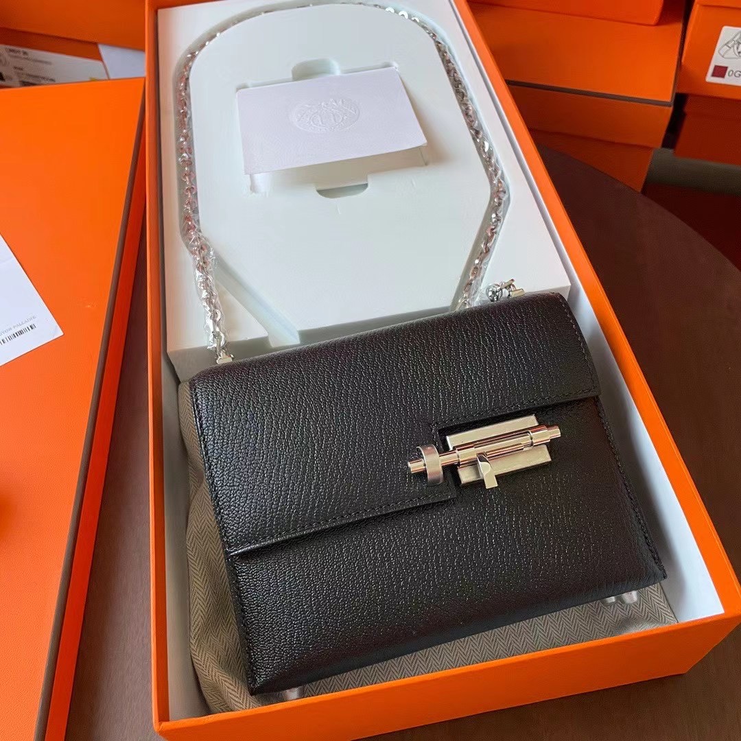Viet Nam Ha Noi HM 现货VR mini 17cm Chèvre 山羊皮 89黑色 银扣