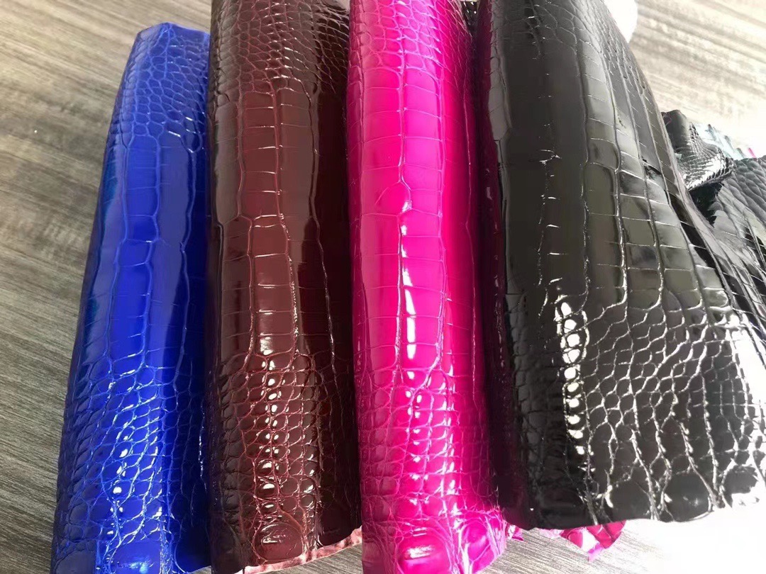 HM Crocodile Leather