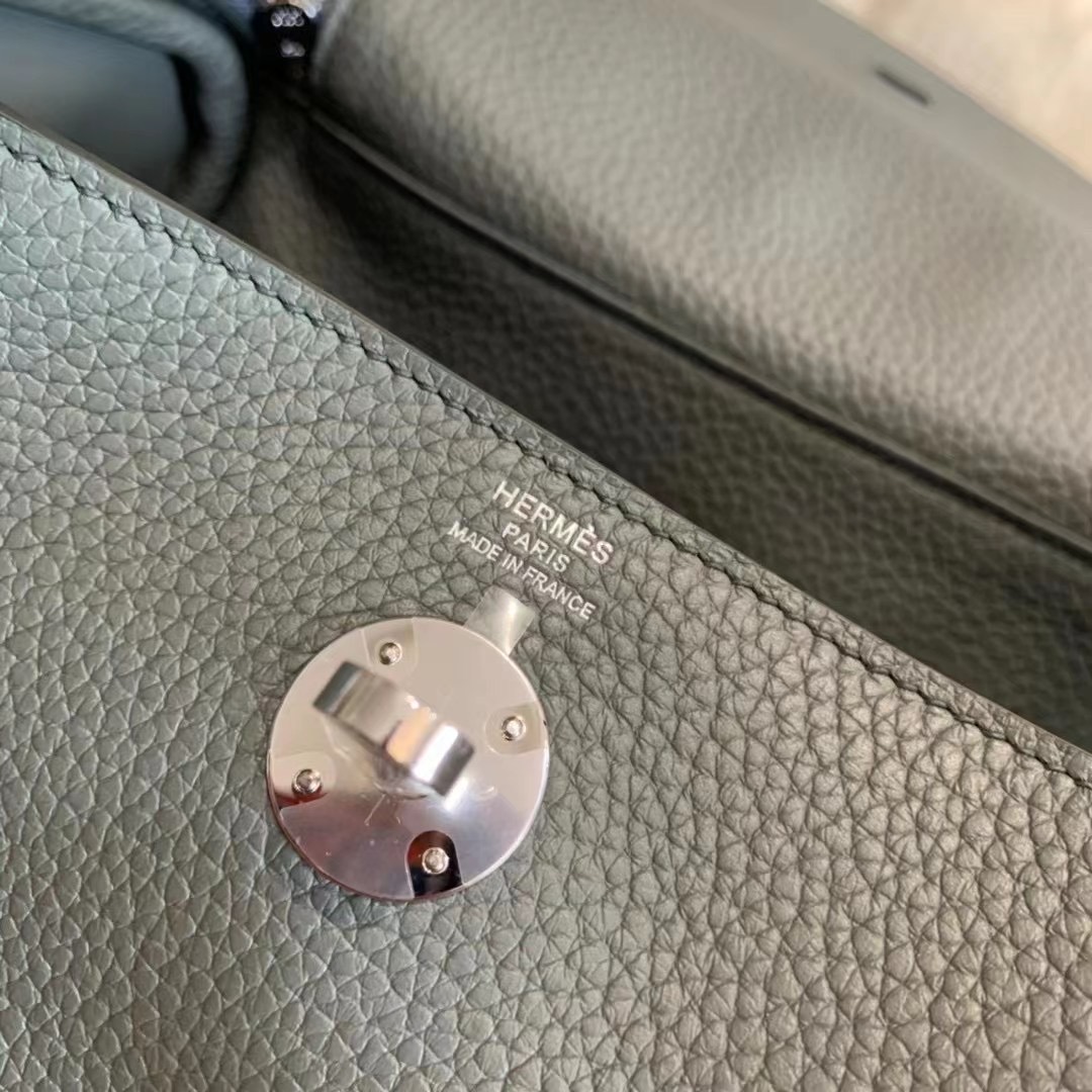 HM LD 26cm 63 Vert amande 杏仁绿 银扣