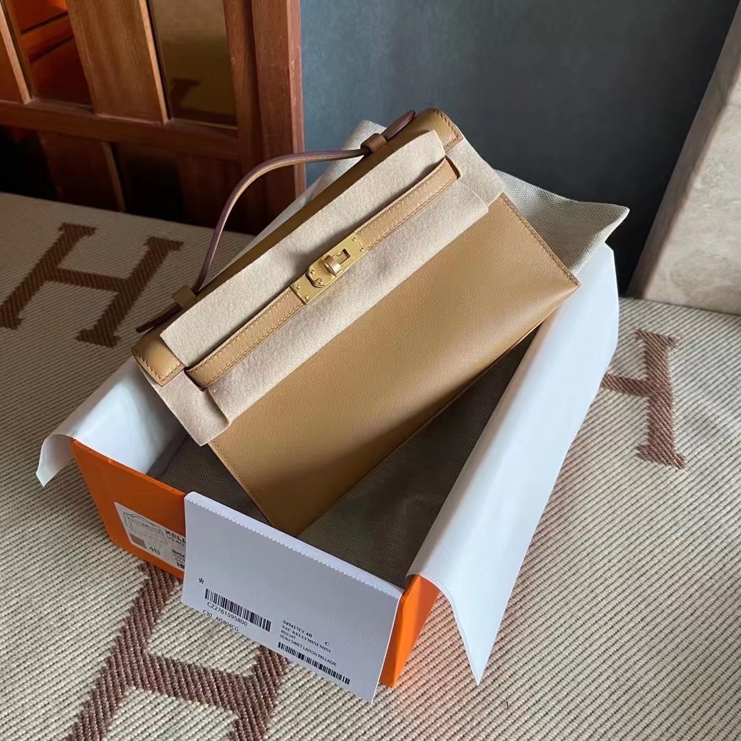 KL pochette swift 4B biscuit 饼干色  金