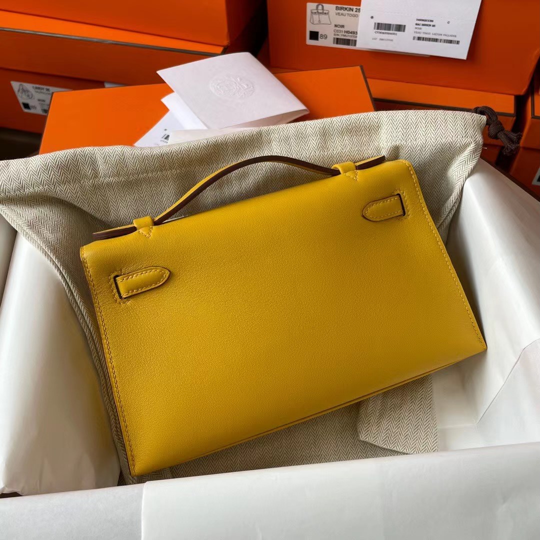 Hong kong hm KL pochette Swift皮 9D amber 琥珀黄 金扣