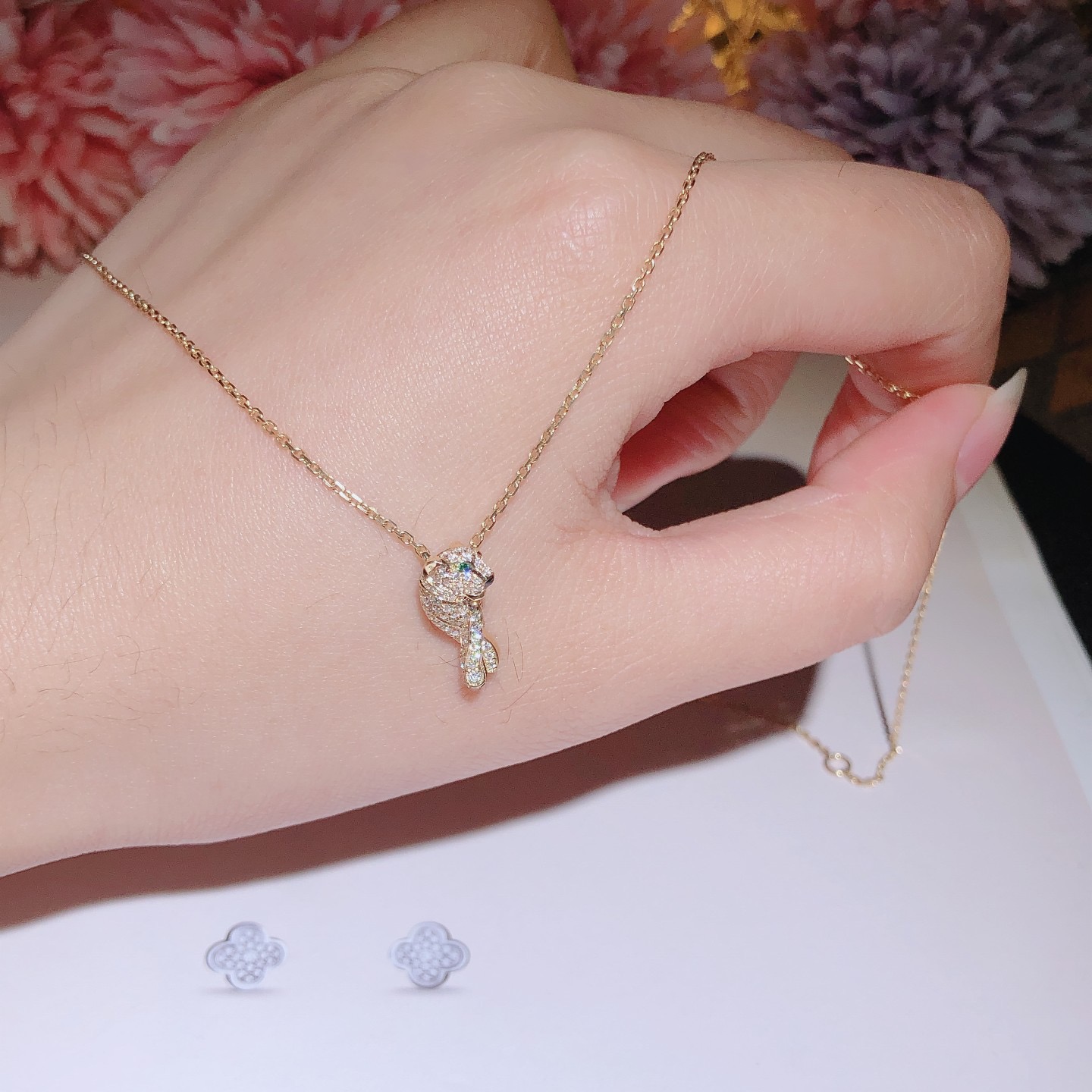 Necklace 满钻小豹子🐆项链 18k金镶嵌天然钻石 喜欢的来订。