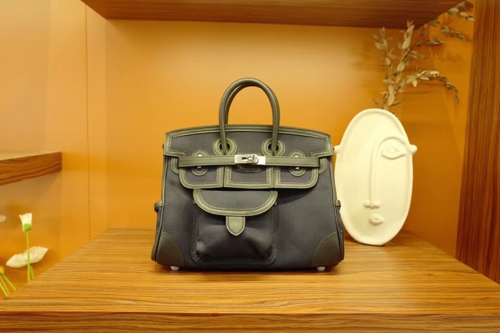 VIP一级品 BK 25cm cargo 布包 黑色/银扣 手工缝制