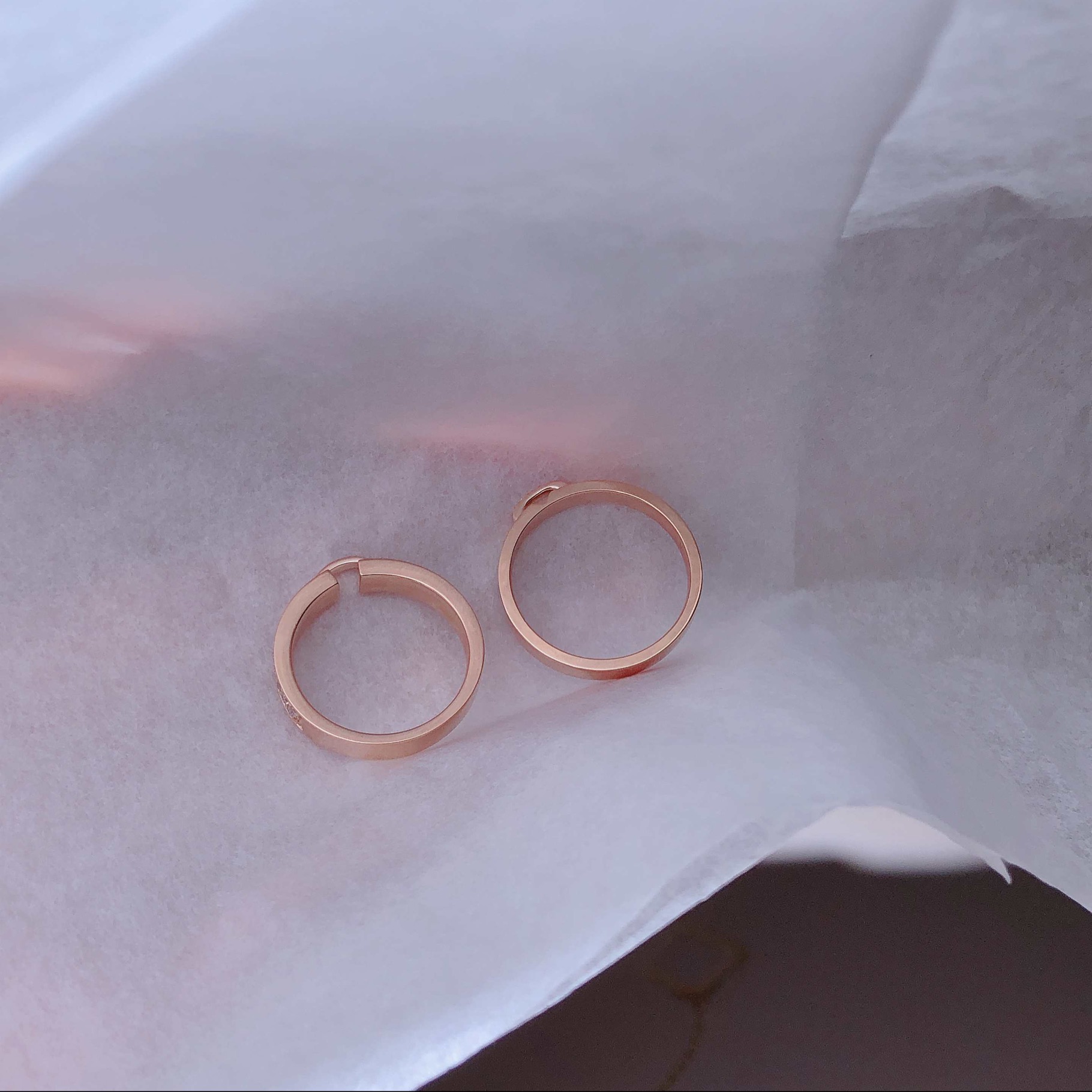 Chaumet Rings 对戒 18k金镶嵌天然钻石 喜欢的来订。