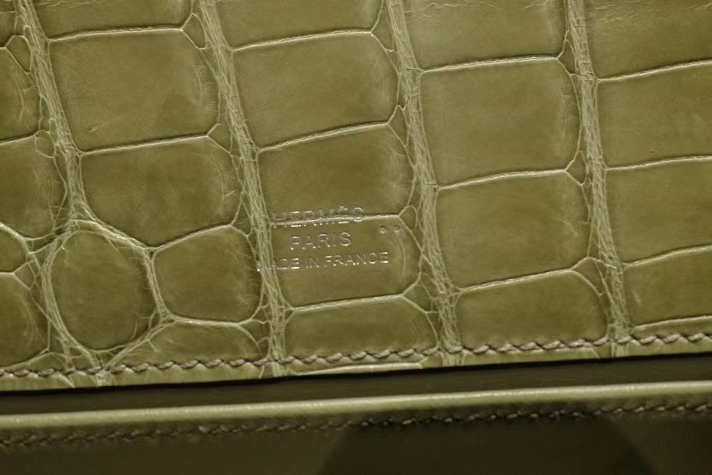 Kuwait HM VIP一级品 kl一代 尼罗鳄 81 Gris Tourterelle 斑鸠灰/银扣 手工缝制
