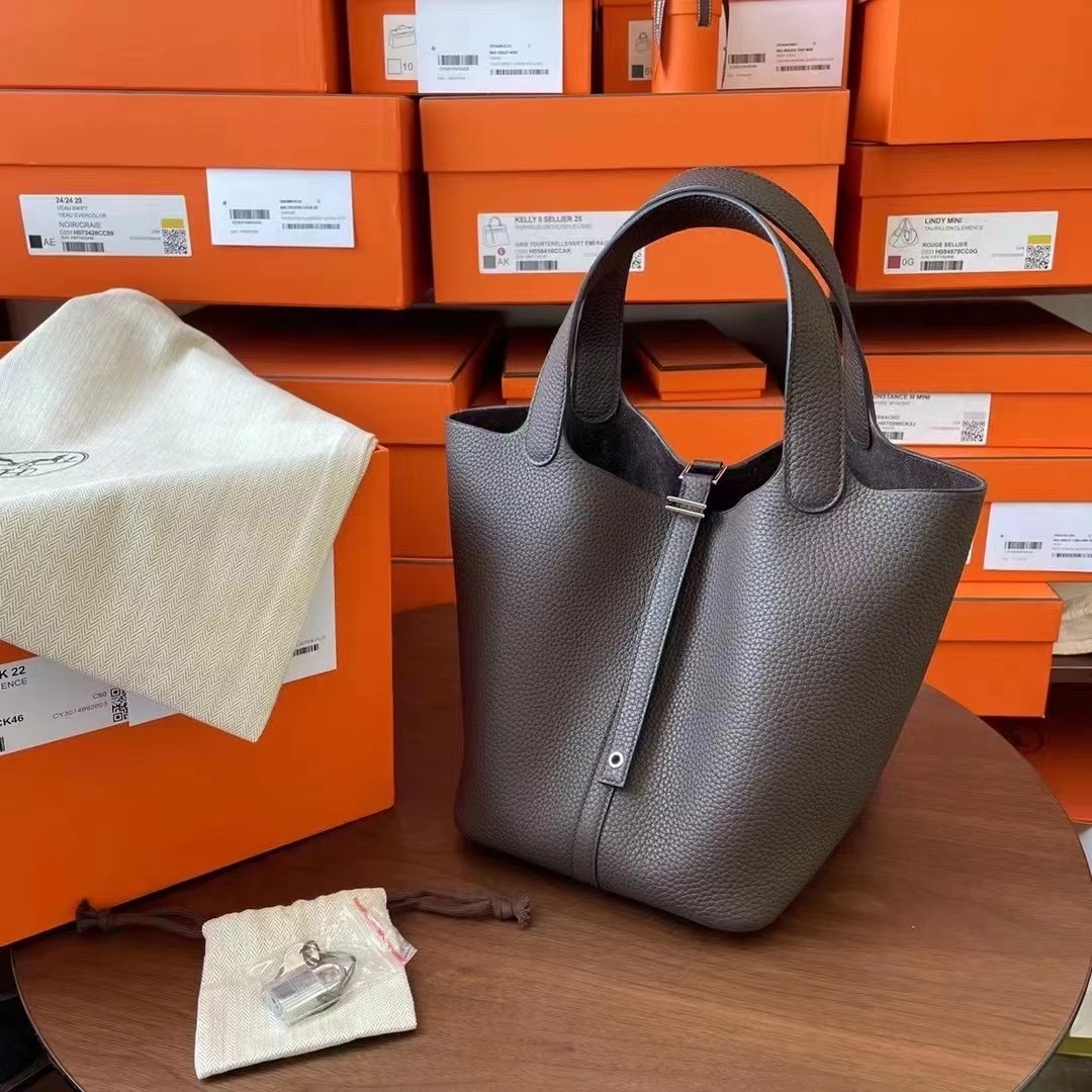 Saudi Arabia HM Picotin 18cm 46 Ebene 乌木色 银扣