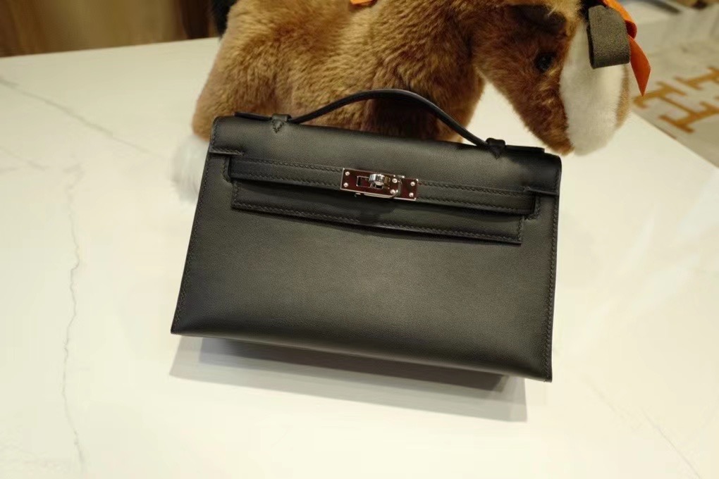 Qatar Dubai HM KL pochette 22 Swift Noir 89黑色