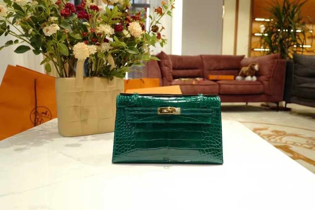 Dubai HM VIP一级品 kl一代 美洲鳄 CK67 Vert Fonce 祖母绿/金扣 手工缝制