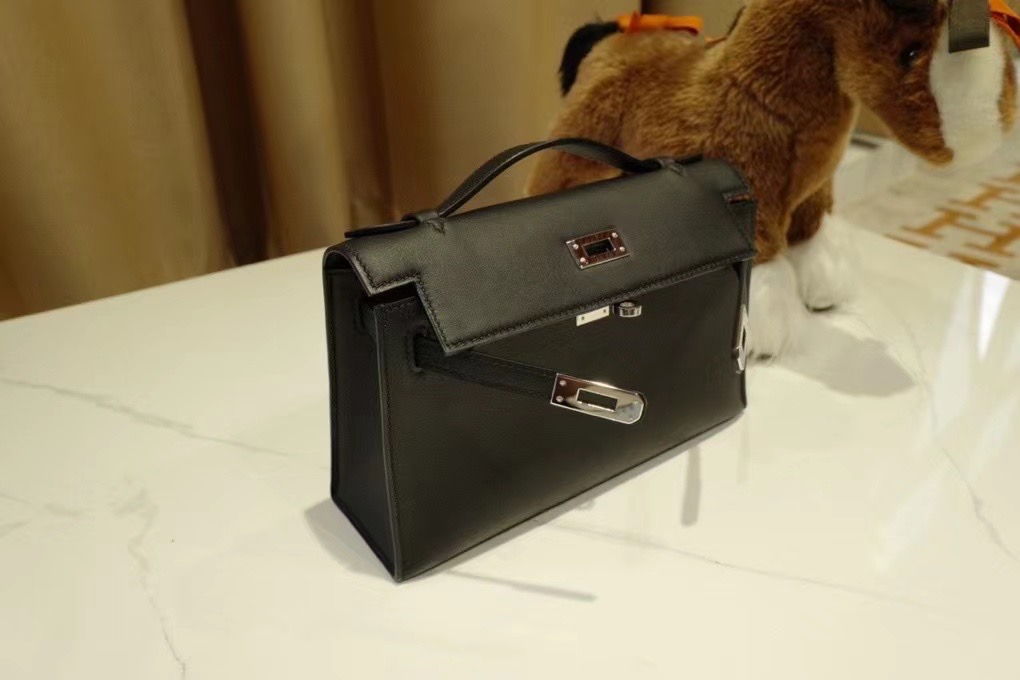 Qatar Dubai HM KL pochette 22 Swift Noir 89黑色