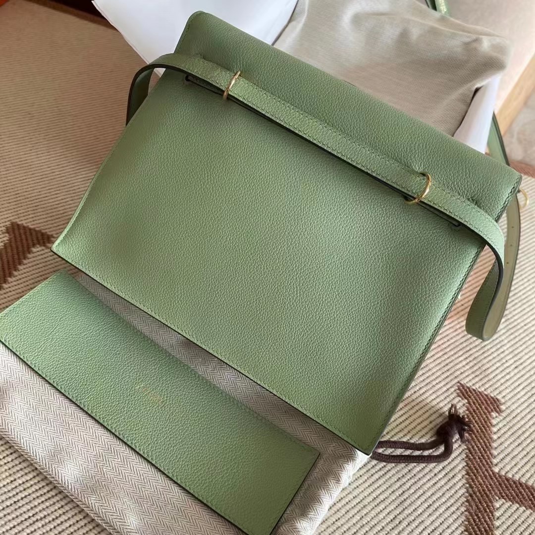 Qatar HM KL Danse Evercolor 3i Vert Criquet GHW 牛油果绿 金