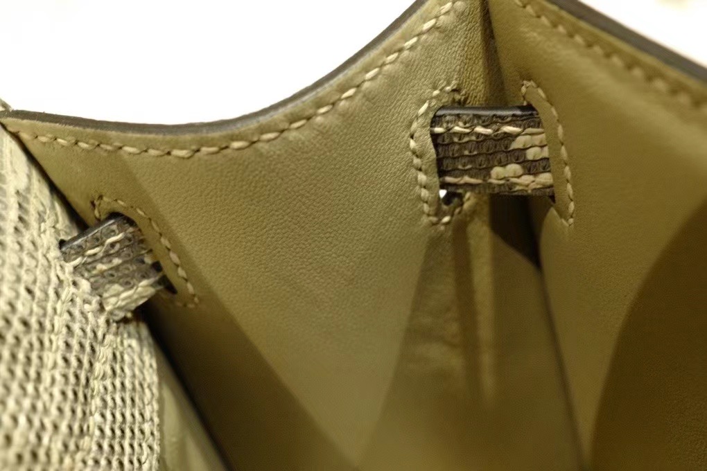 UAE Abu Dhabi HM KL Pochette Lizard