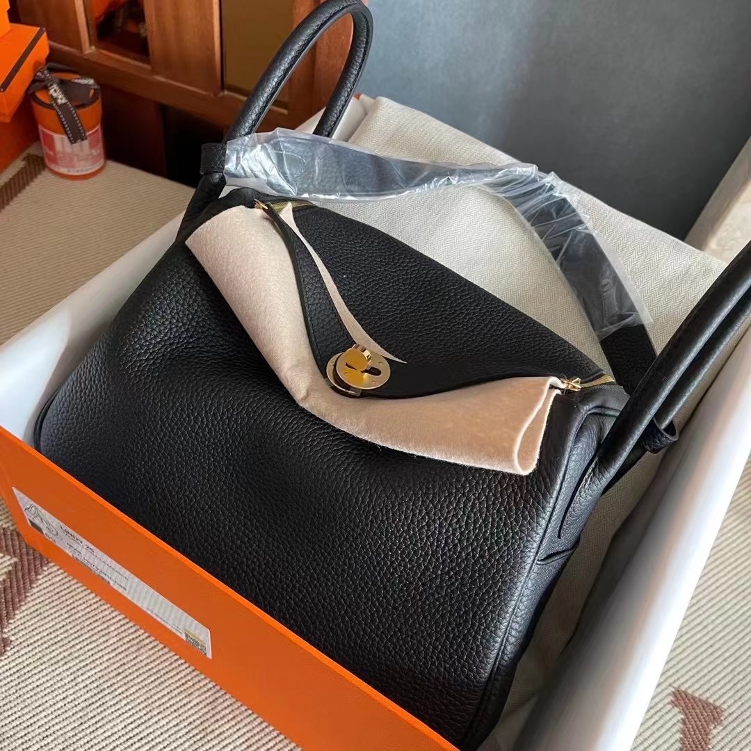 Tower Hamlets, London UK Britain HM LD Mini 26cm CK89黑色 taurillon Clemence leather