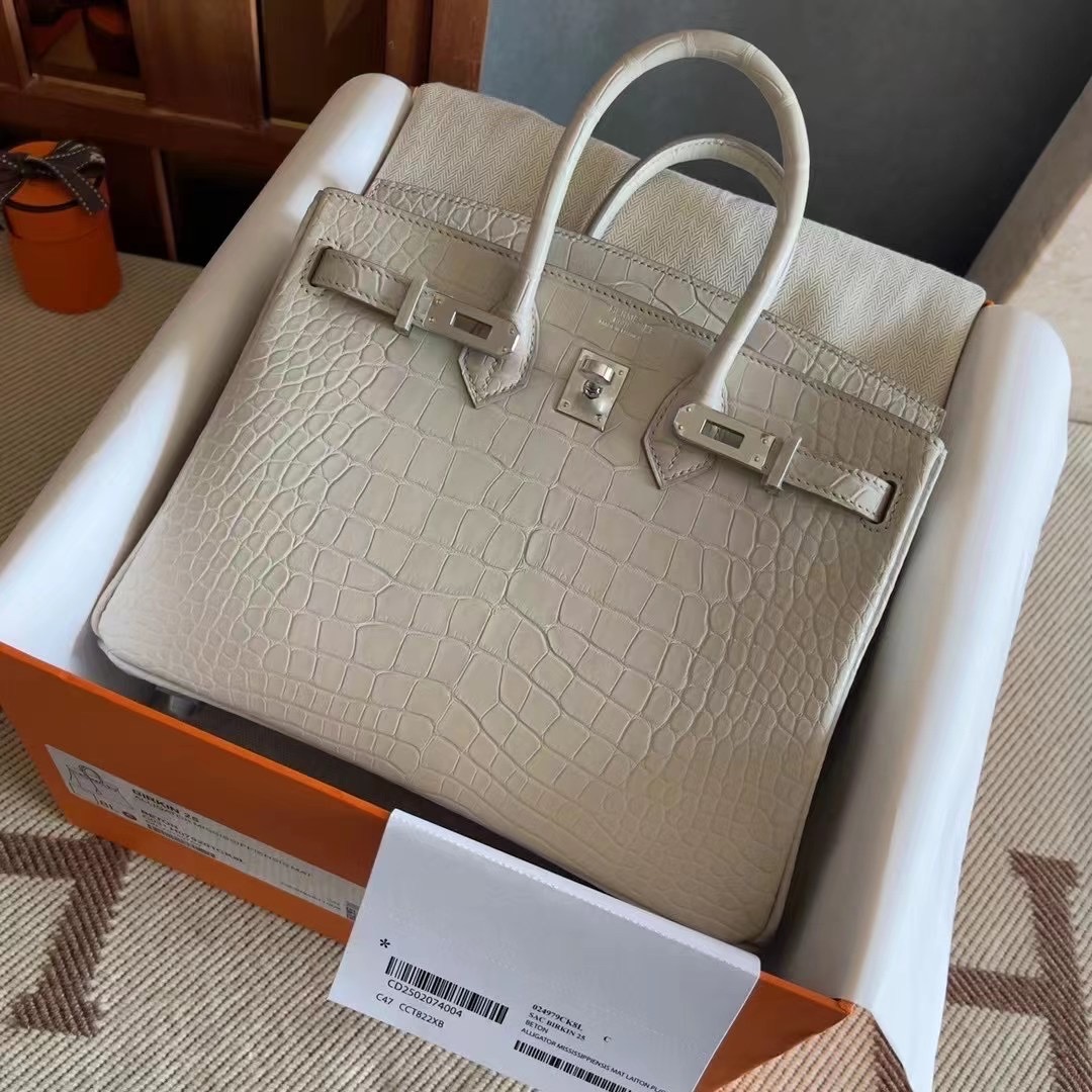 BK 25cm 新到皮🐊雾面美洲鳄鱼 8L Beton 奶油白 Matte Alligator Crocodile HM Hong Kong