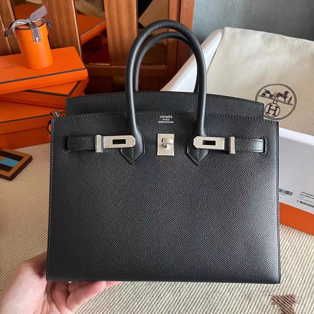 Abu Dhabi UAE HM BK 25 epsom 89 noir