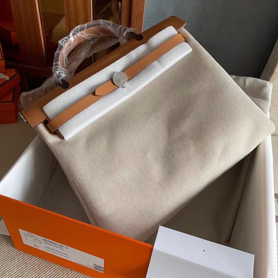 HM Herbag 31 内缝   Craie / Fauve 帆布拼金棕  银