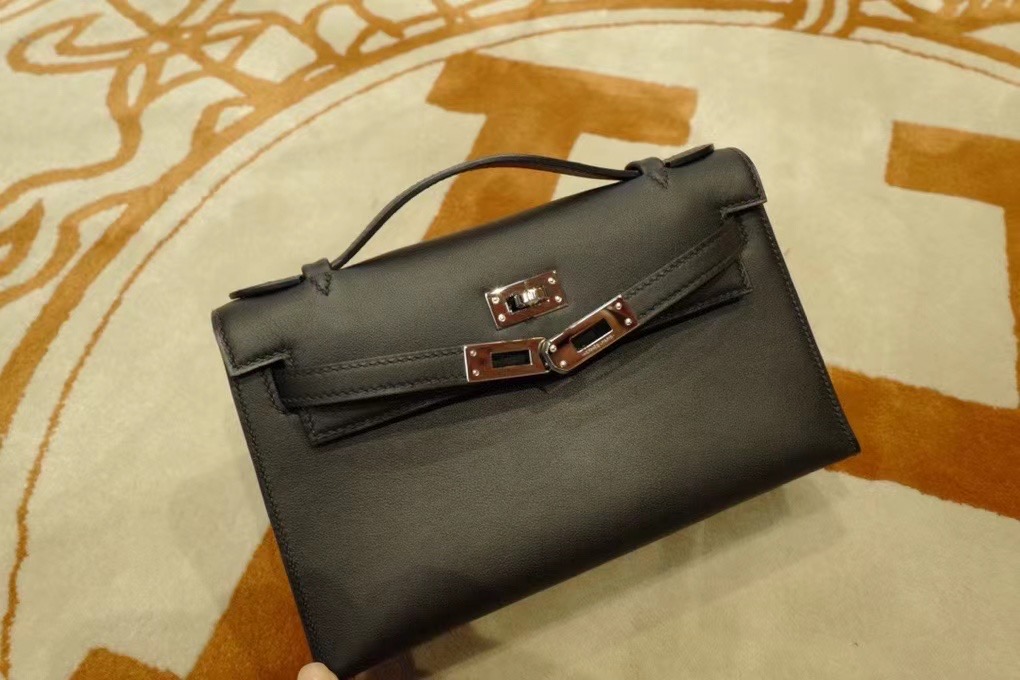 Qatar Dubai HM KL pochette 22 Swift Noir 89黑色