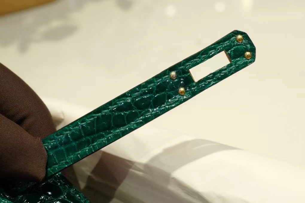 Dubai HM VIP一级品 kl一代 美洲鳄 CK67 Vert Fonce 祖母绿/金扣 手工缝制