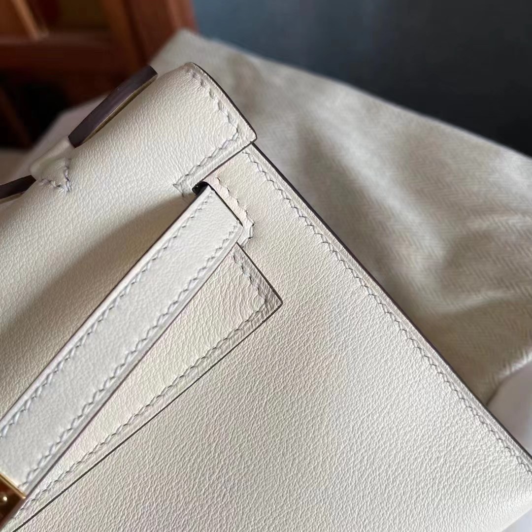 KL pochette swift i2 nata 奶油白  金