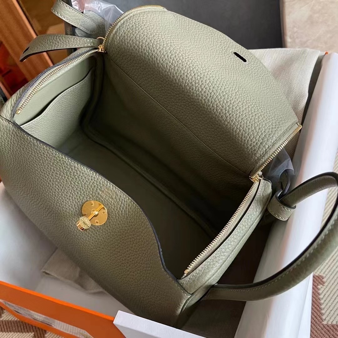 Viet Nam Da Nang City HM ld 26cm TC Q1 Sage Green Gold HW
