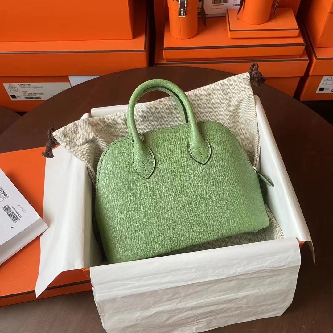Mini Bolide 山羊皮 3I Vert criquet 牛油果绿 银扣