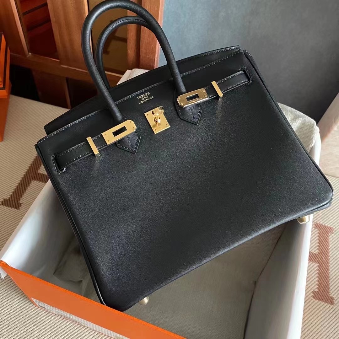 Hong Kong HM BK 25cm Swift 89 Noir GHW