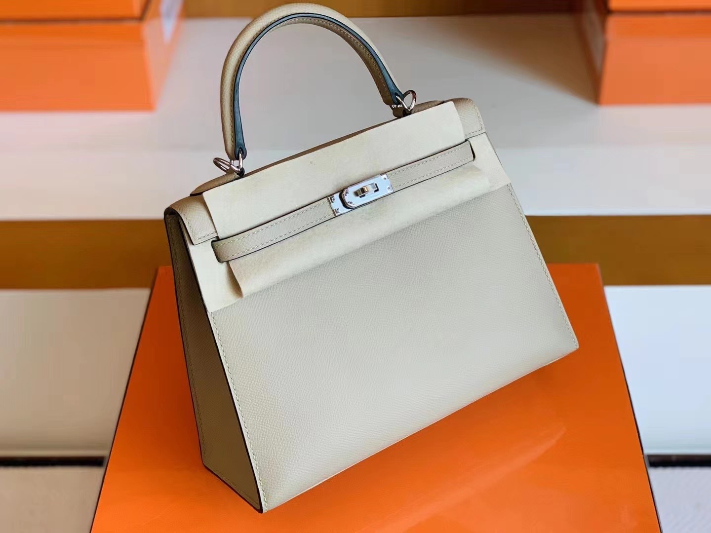 Qatar Doha HM KL 25cm Epsom S2 Trench 风衣灰