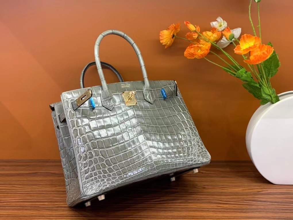 VIP一级品： BK 30cm 尼罗鳄Niloticus Crocodile CK81 Gris tourterelle斑鸠灰/金扣  手工缝制 臻品鉴赏