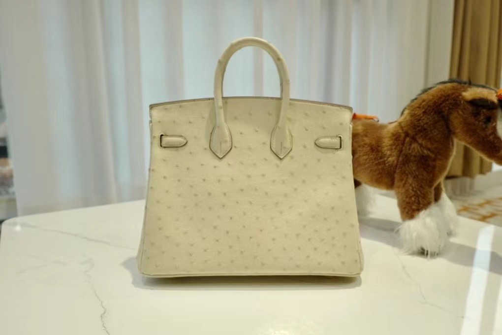 VIP一级品： BK 25cm 南非kk鸵鸟  冰川白/金扣 手工缝制 臻品鉴赏