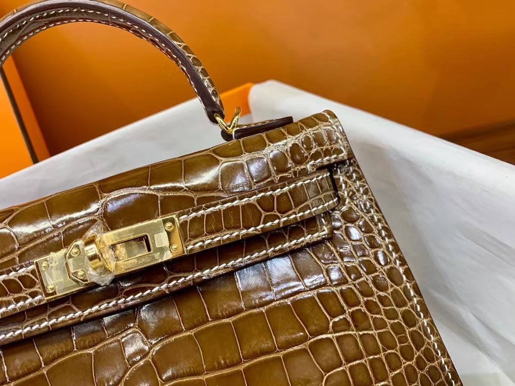 VIP一级品 Mini kl19cm 美洲鳄Alligator   CK17烟草色/金扣  手工缝制 臻品鉴赏