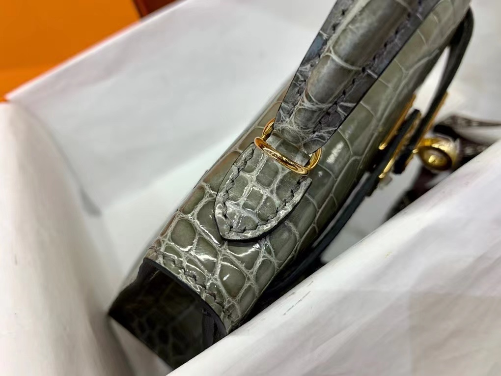 VIP一级品 Mini kl19cm 美洲鳄Alligator  CK81 Gris tourterelle斑鸠灰/金扣  手工缝制 臻品鉴赏